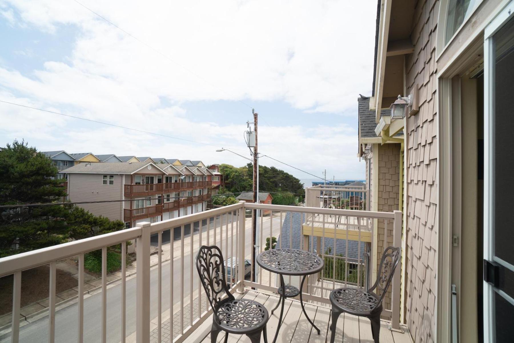 The White Turtle Villa Lincoln City Esterno foto