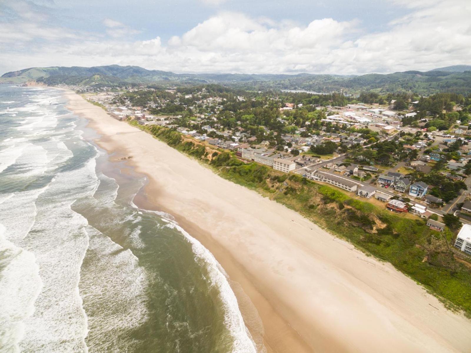 The White Turtle Villa Lincoln City Esterno foto